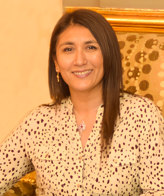 Retrato profesional de Patricia De La Cruz Carrera